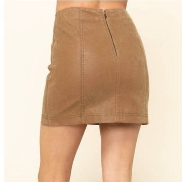 Free People Modern Femme Camel Tan Suede Leather Mini Skirt. - Picture 5 of 11